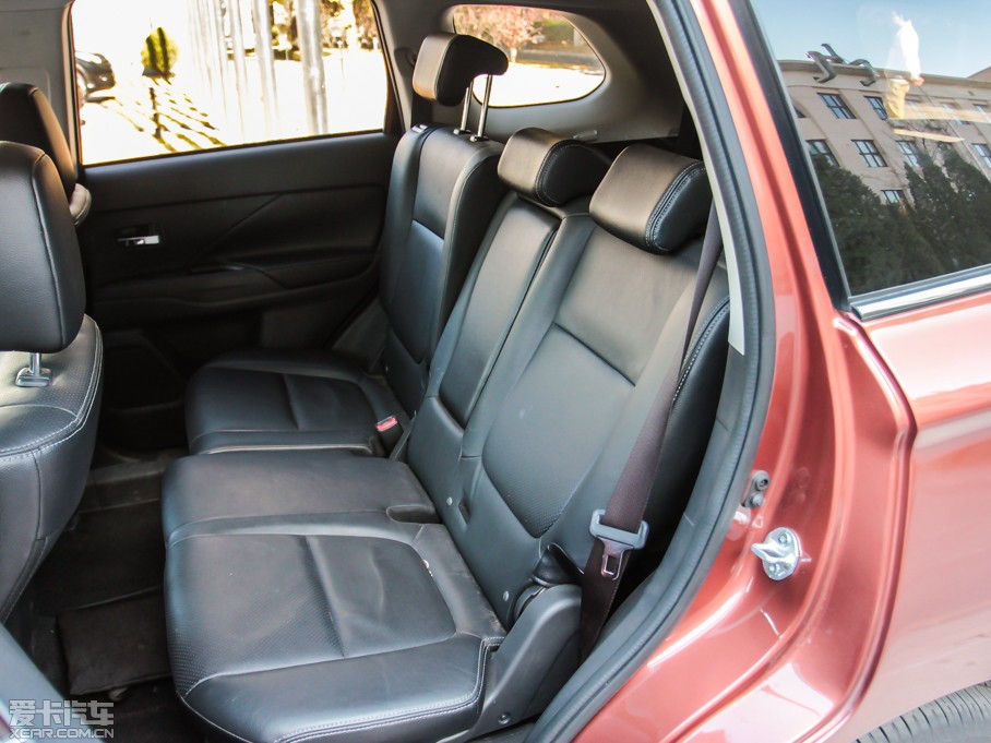 2013W{£Mڣ 2.4L 򌾫ӢGT 7