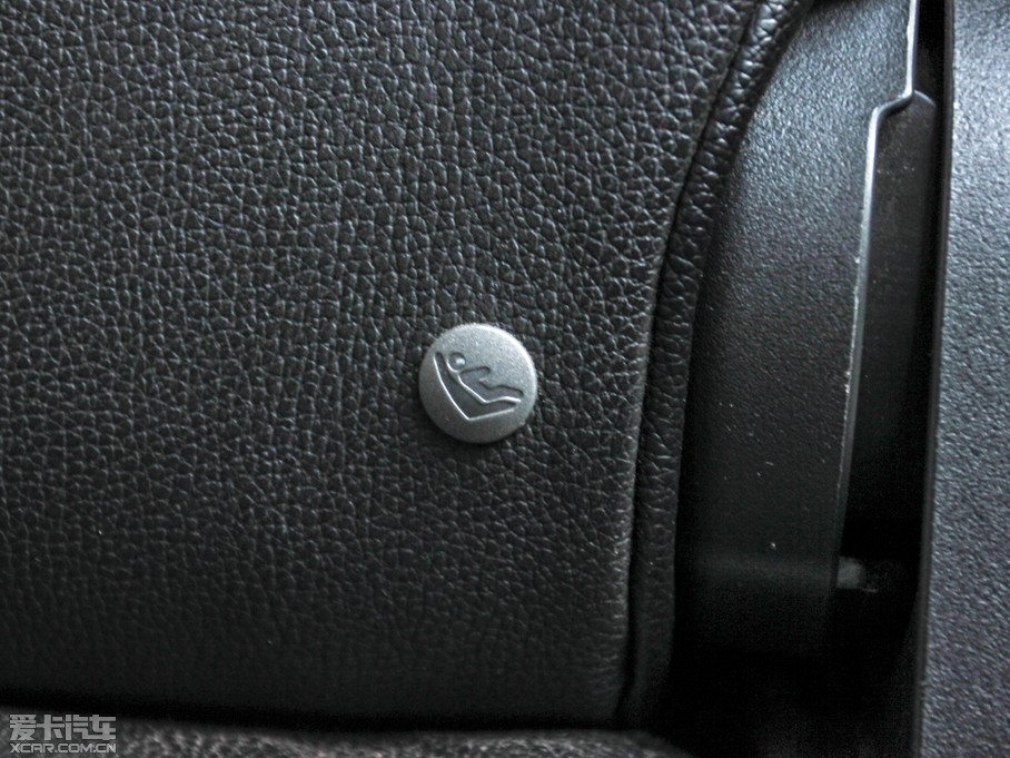 2013W{£Mڣ 2.4L (q)ӢGT 7