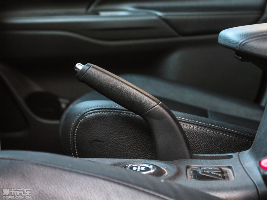 2013W{£Mڣ 2.4L 򌾫ӢGT 7