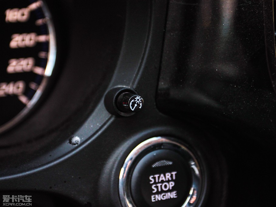 2013W{£Mڣ 2.4L 򌾫ӢGT 7