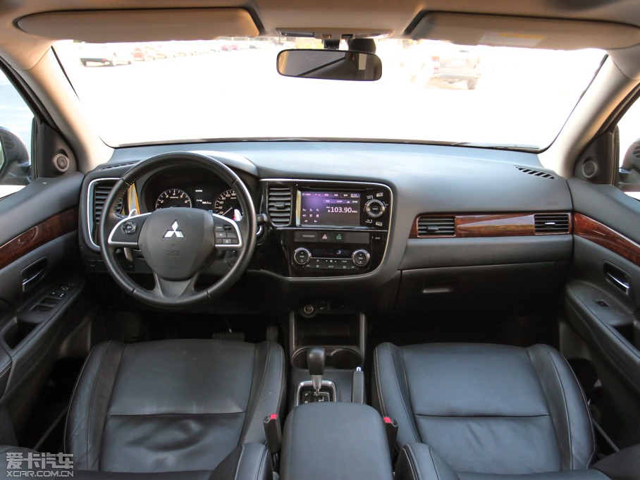 2013W{£Mڣ 2.4L (q)ӢGT 7