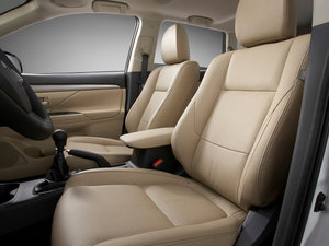 2013W{(ln)£M(jn)ڣ g