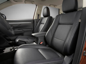 2013W{(ln)£M(jn)ڣ g