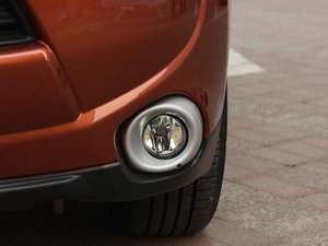 20132.4L 򌾫ӢGT 7 ǰF