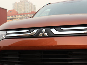 20132.4L 򌾫ӢGT 7 ^