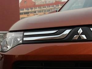 20132.4L 򌾫ӢGT 7 ^