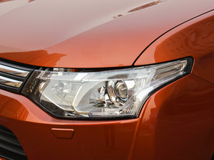 20132.4L 򌾫ӢGT 7 ^