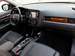 20132.4L 򌾫ӢGT 7 п؅^