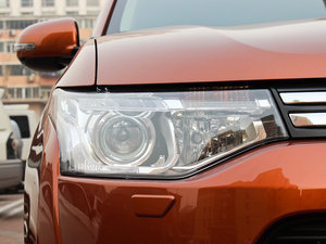 20132.4L 򌾫ӢGT 7 ^