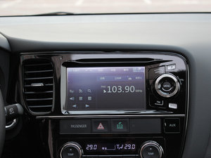 20132.4L 򌾫ӢGT 7 п_@ʾ