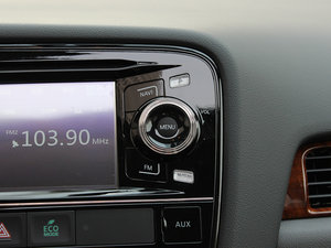 20132.4L 򌾫ӢGT 7 п؅^