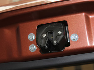 20132.4L 򌾫ӢGT 7 g