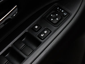 20132.4L 򌾫ӢGT 7 п؅^