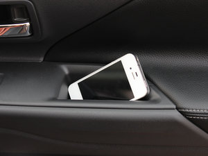 20132.4L 򌾫ӢGT 7 g