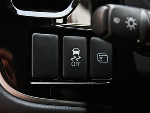 20132.4L 򌾫ӢGT 7 п؅^