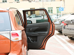 20132.4L 򌾫ӢGT 7 g