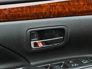 20132.4L 򌾫ӢGT 7 g