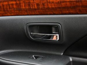 20132.4L 򌾫ӢGT 7 g