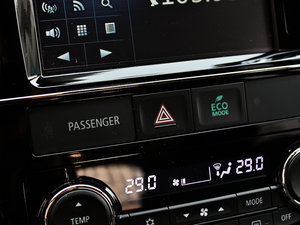 20132.4L 򌾫ӢGT 7 п؅^