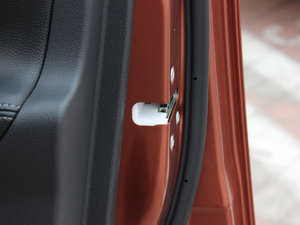 20132.4L 򌾫ӢGT 7 g