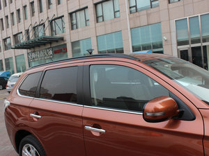 20132.4L 򌾫ӢGT 7 ^