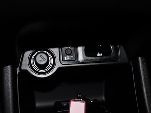 20132.4L 򌾫ӢGT 7 п؅^