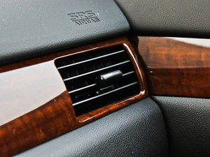 20132.4L 򌾫ӢGT 7 п؅^