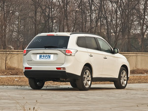 20132.4L (q)A(do) 5 w^