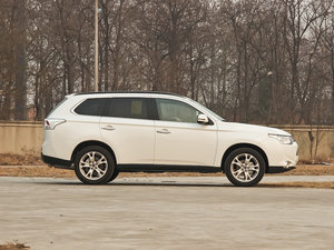 20132.4L (q)A(do) 5 w^