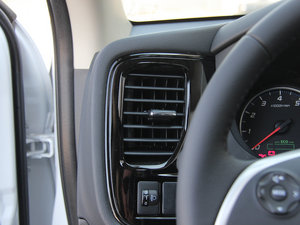 20132.0L 򌶼Ќ 5 п؅^