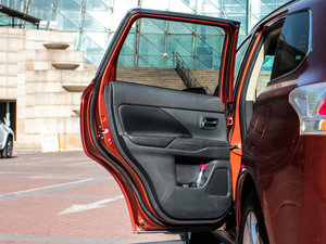 20132.4L (q)ӢGT 7 g