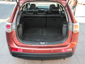 20132.4L 򌾫ӢGT 7 g