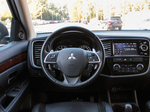 20132.4L (q)ӢGT 7 п؅^(q)