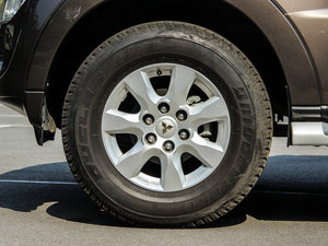 20143.0L Ԅ(dng)ӢԽ (x)(ji)^