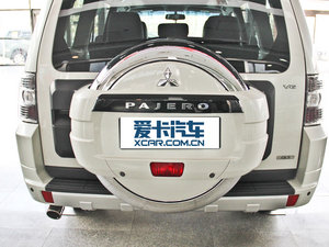 2014款3.0L 自动精英版 备胎