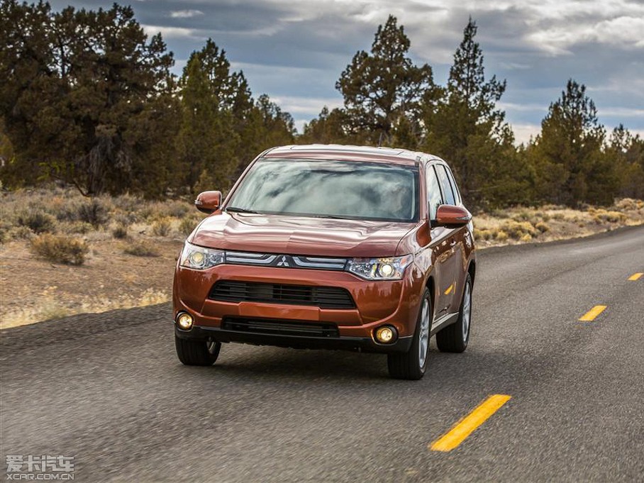 2014W{£Mڣ US-Version