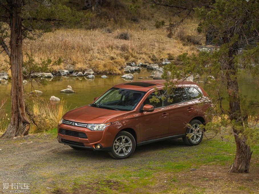 2014W{(ln)£M(jn)ڣ US-Version