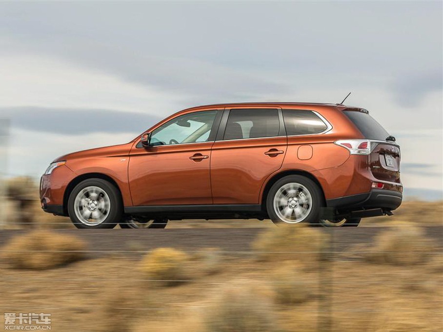 2014W{£Mڣ US-Version