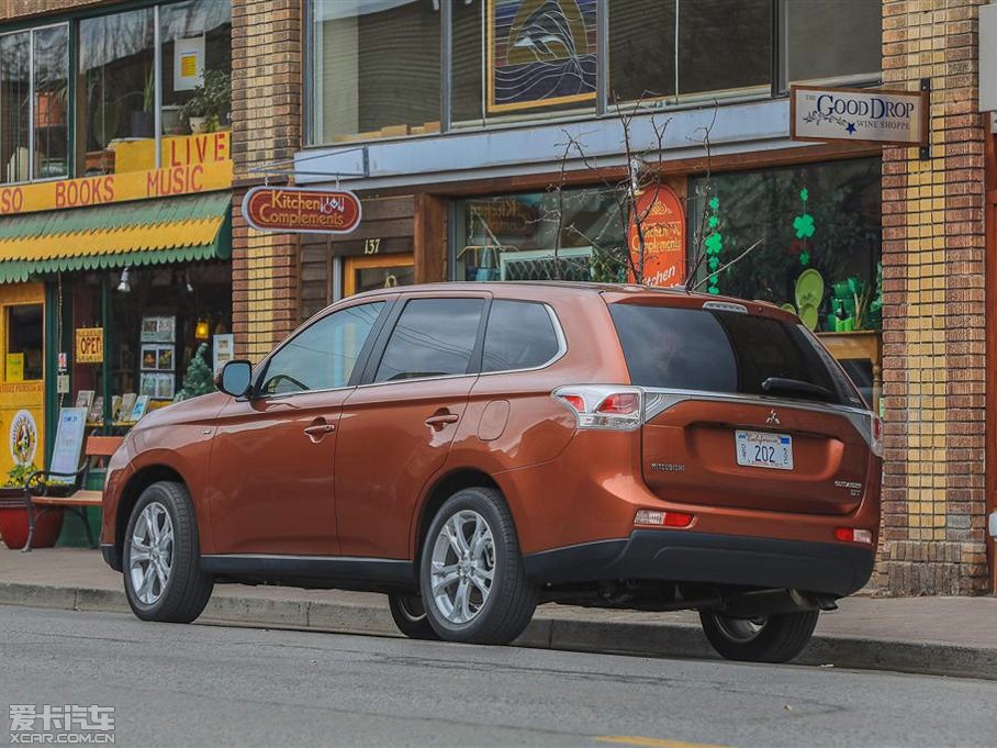 2014W{£Mڣ US-Version