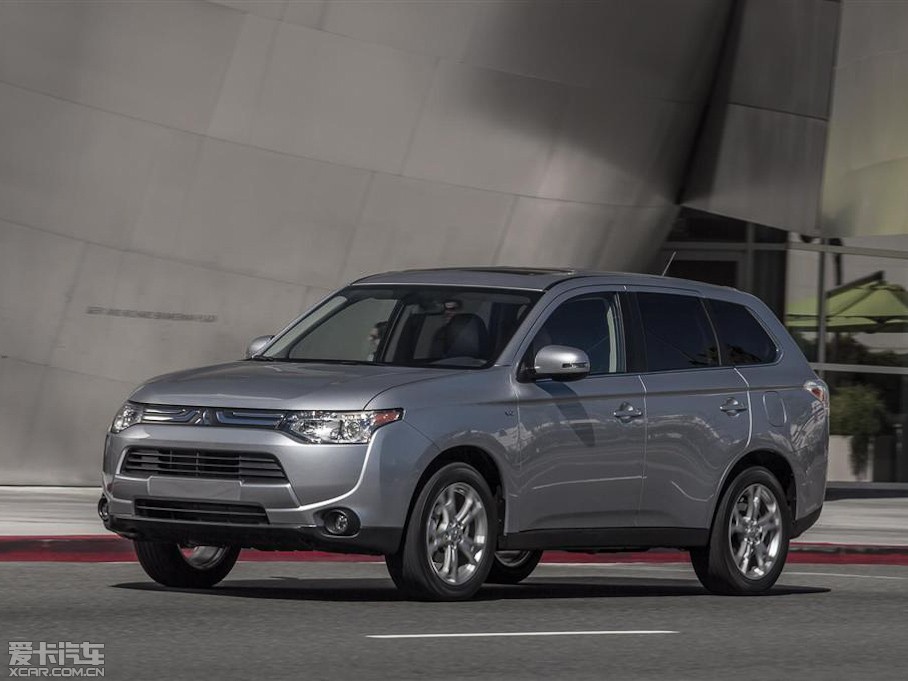 2014W{£Mڣ US-Version