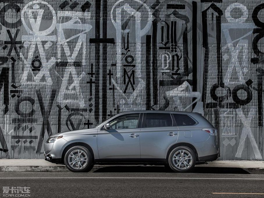 2014W{£Mڣ US-Version