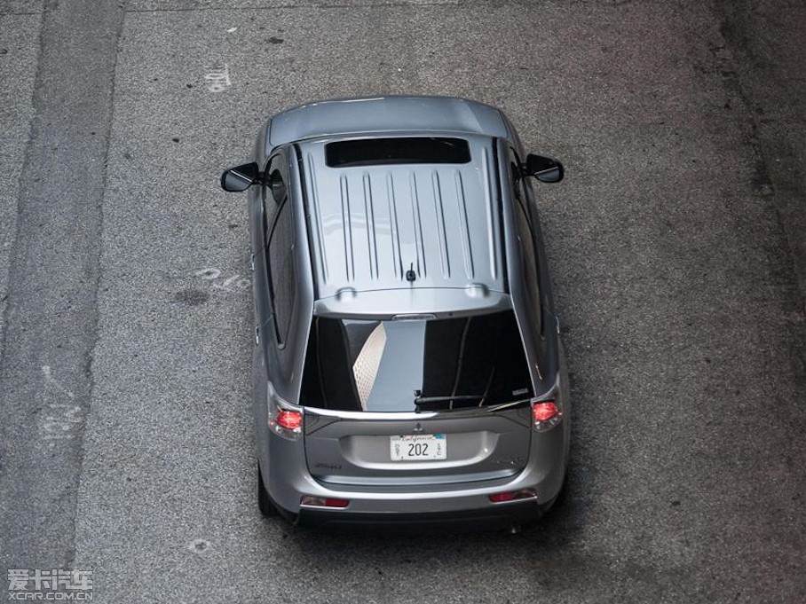 2014W{(ln)£M(jn)ڣ US-Version