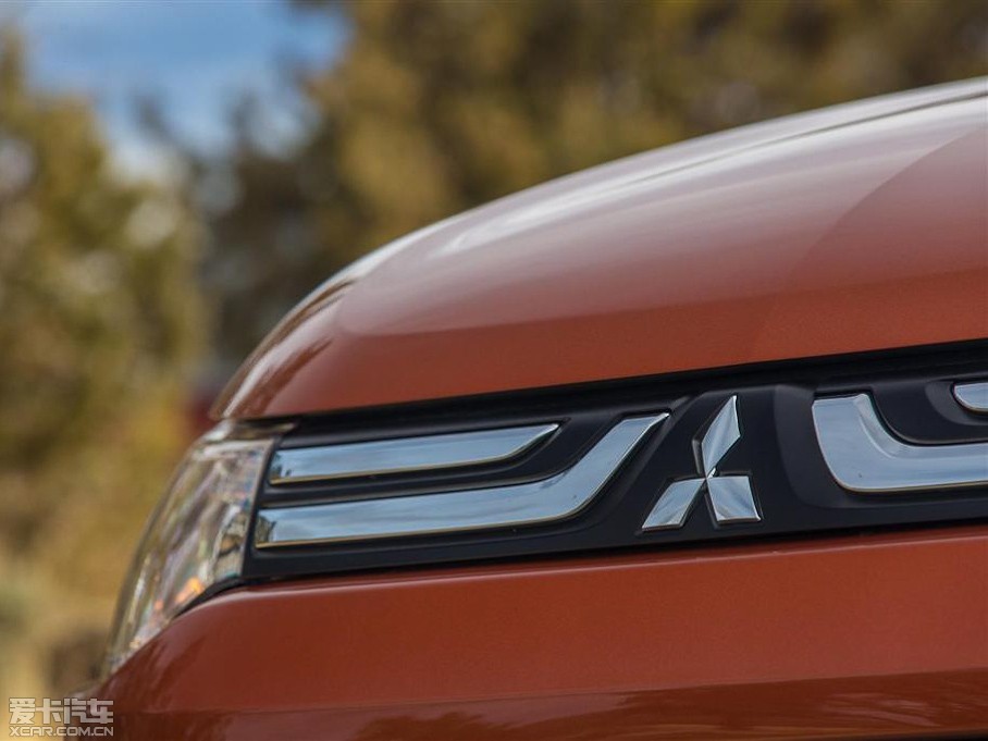 2014W{£Mڣ US-Version