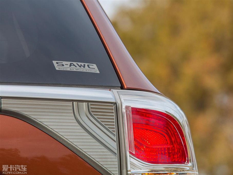 2014W{£Mڣ US-Version