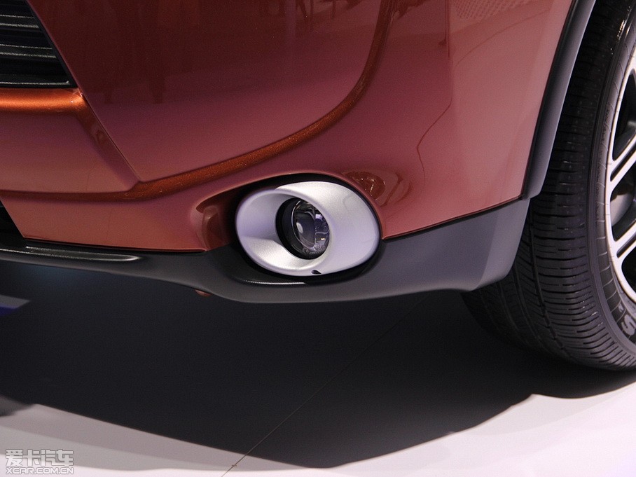 2014W{(ln)£M(jn)ڣ 2.4L (q)Aֵ 5