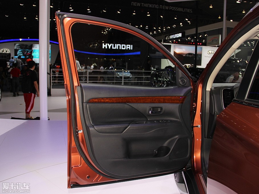 2014W{£Mڣ 2.4L Aֵ 5