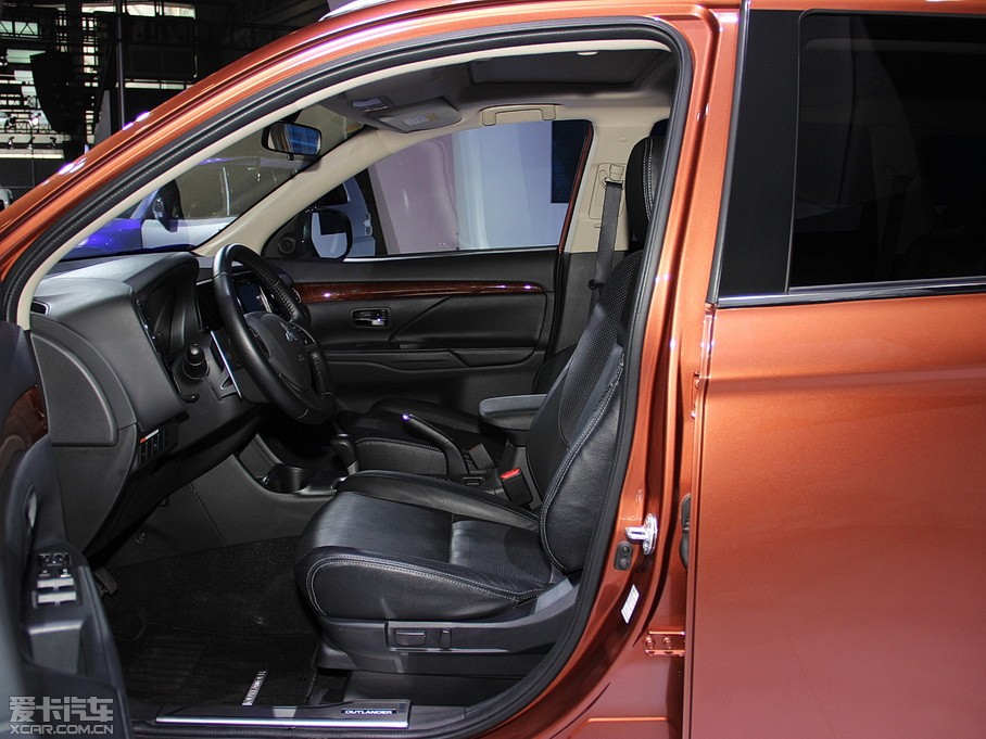 2014W{£Mڣ 2.4L Aֵ 5