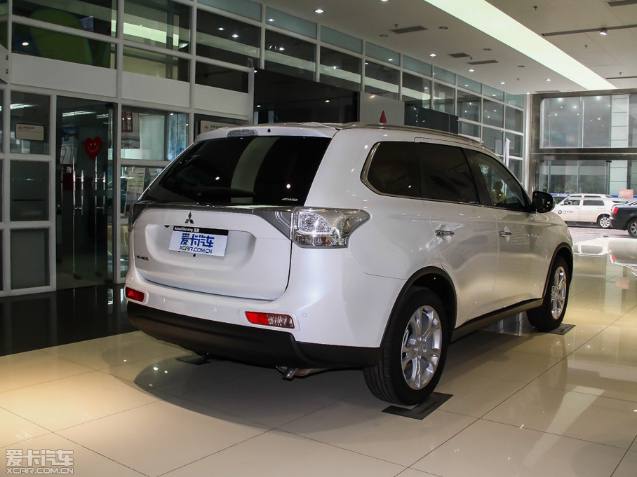 2014W{(ln)£M(jn)ڣ 2.4L (q)Aֵ 7