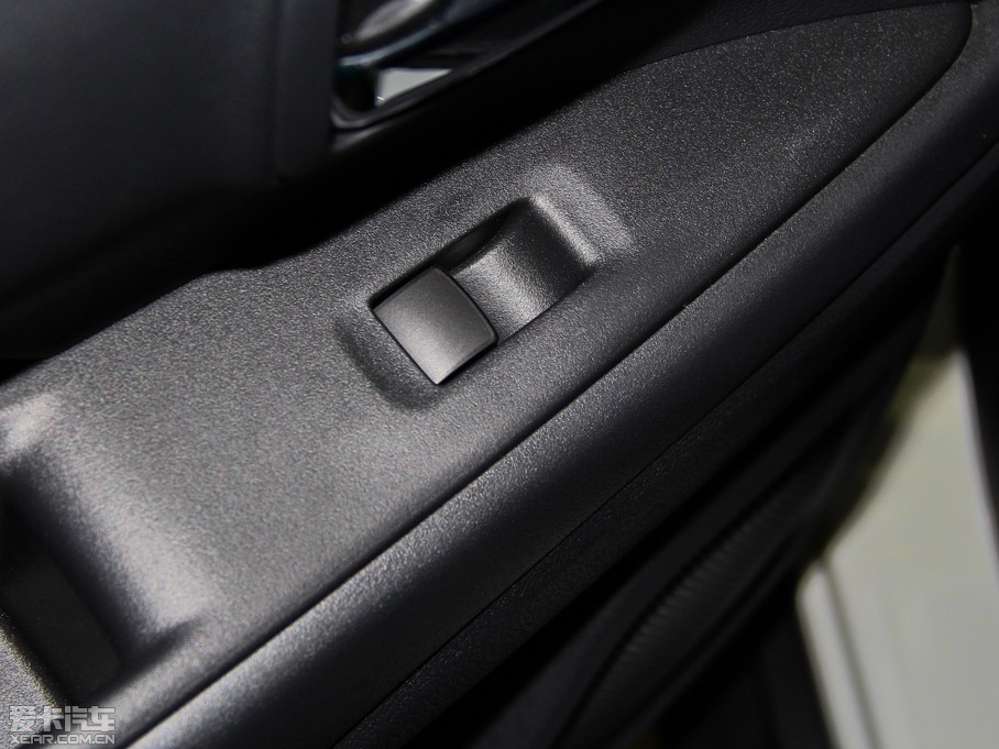 2014W{(ln)£M(jn)ڣ 2.4L (q)Aֵ 7