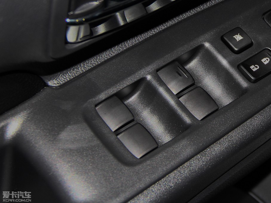 2014W{£Mڣ 2.4L Aֵ 7